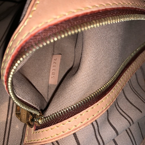 Auth LV Delightful MM - Picture 4 of 8